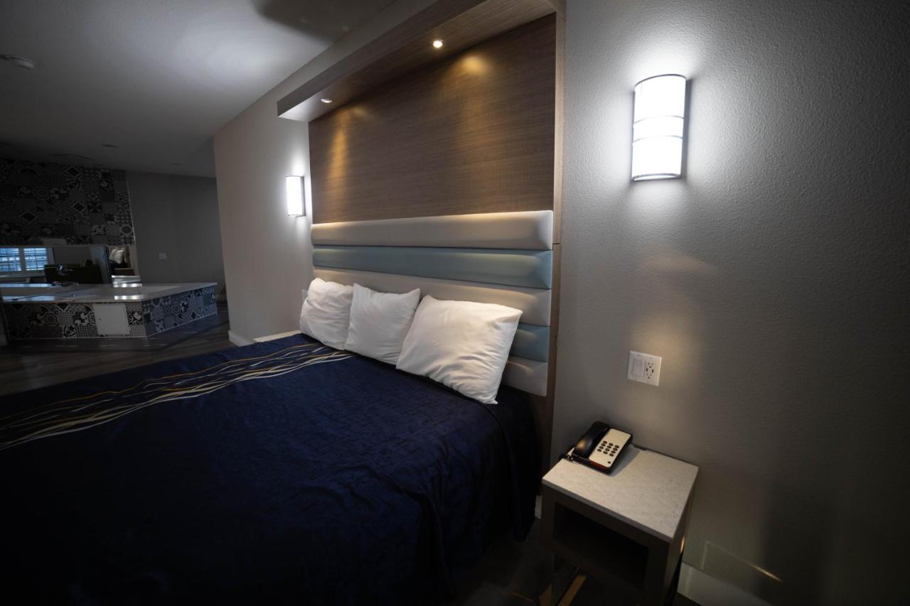 Hotel Mid &