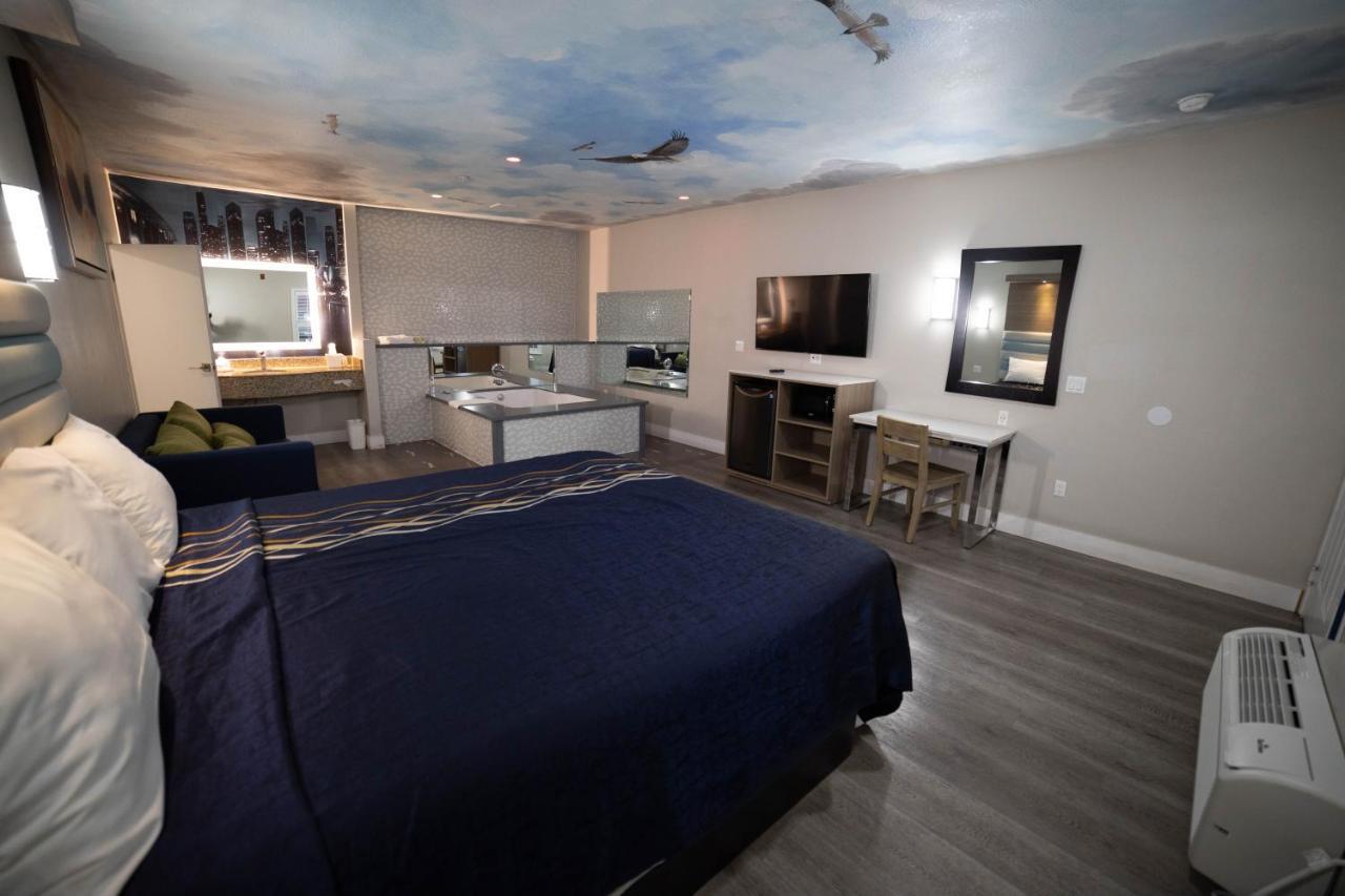 Hotel Mid & 3*